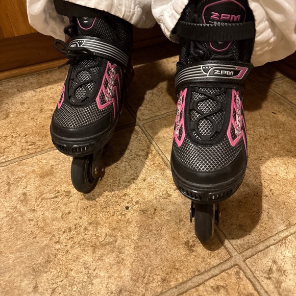 ZPM Sports Inline Skates Size US 1-4 Medium Adjustable EU 33–36 - Picture 13 of 15